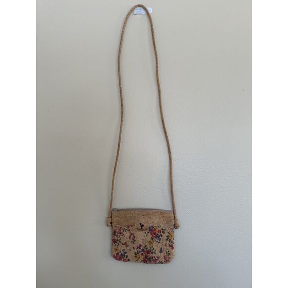 Natural Portuguese Cork Crossbody Bag – Sustainable Vegan Leather Purse - Picture 4 of 6